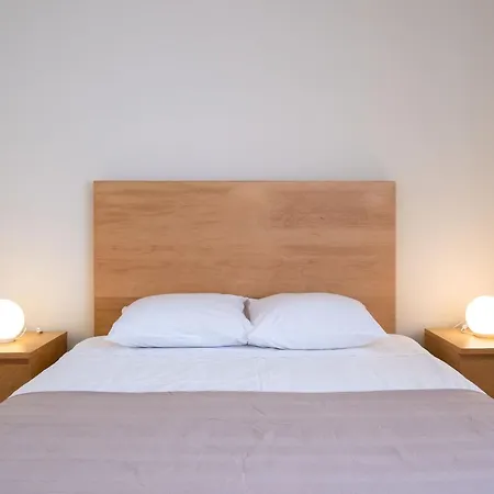 53 Urban Place Apartmán